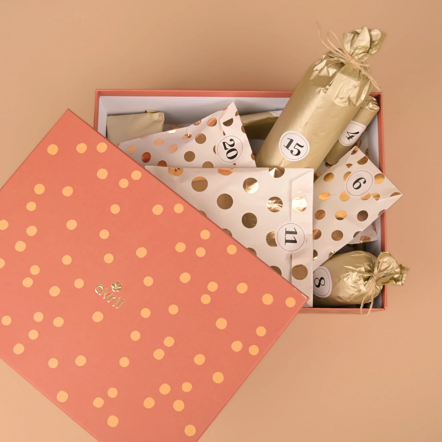 Calendrier de l’Avent Avril 2026, 24 Produits Taille Réelle Beauté Maquillage